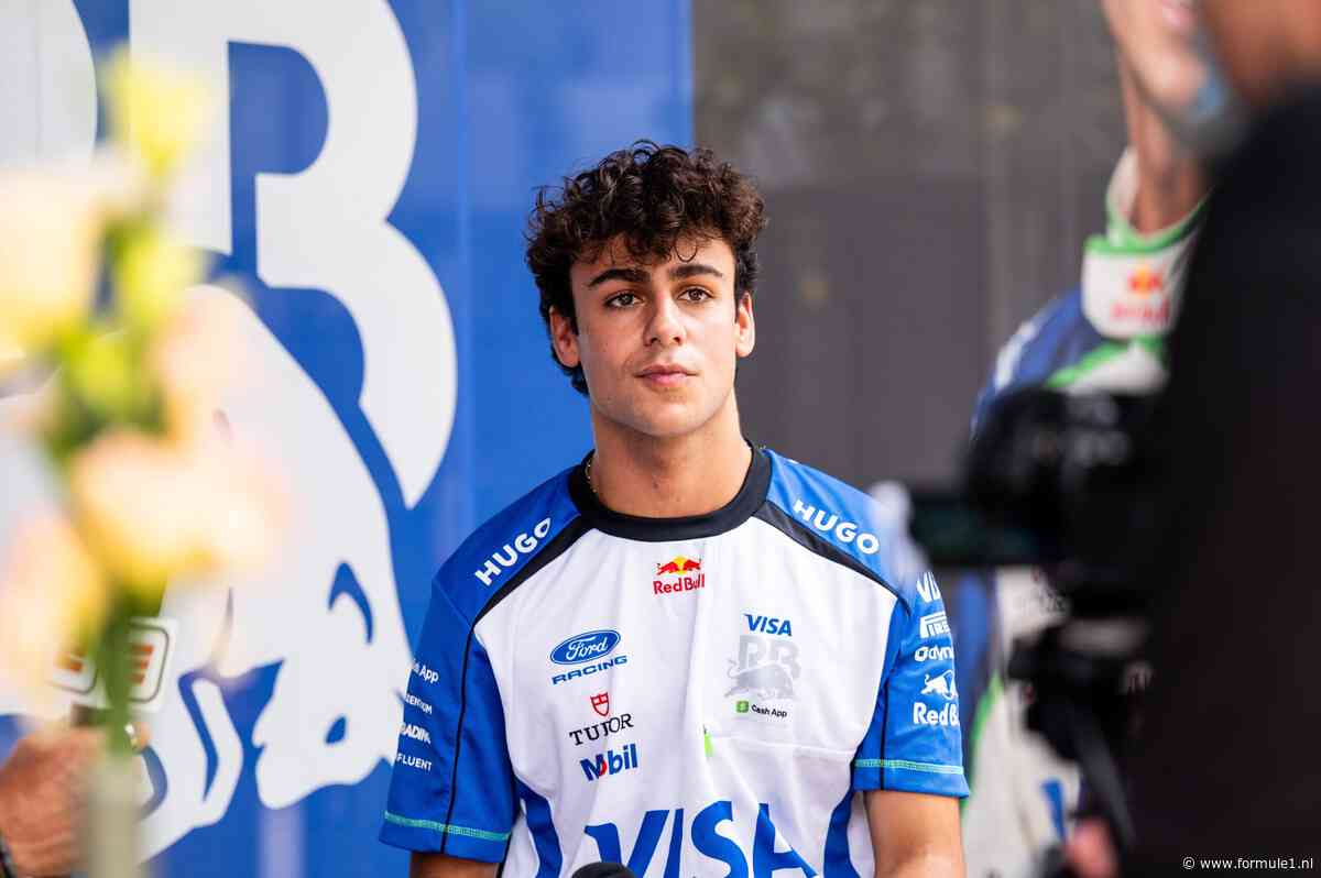 Gridstraf Arvid Lindblad, rookie start GP Bahrein in Maleisië vanuit achterveld