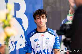 Gridstraf Arvid Lindblad, rookie start GP Bahrein in Maleisië vanuit achterveld