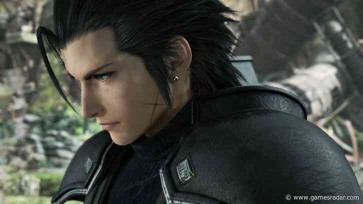 Final Fantasy 7 Revelation battle lead doesn't know the best way to balance real-time and turn-based