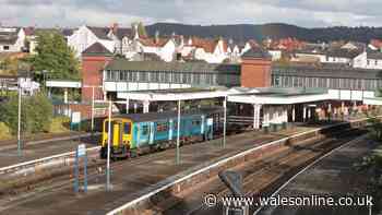 Armed police attend train incident in Llandudno as man arrested
