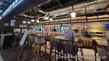 Manchester Airport Wetherspoon pub like 'a cattle market' as passengers slam queues