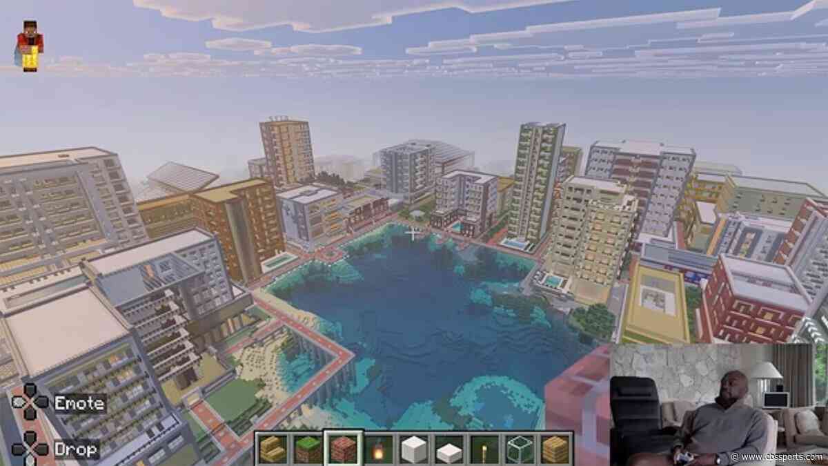 Former Steelers coach Mike Tomlin reveals massive Minecraft city he's spent over 12 years building