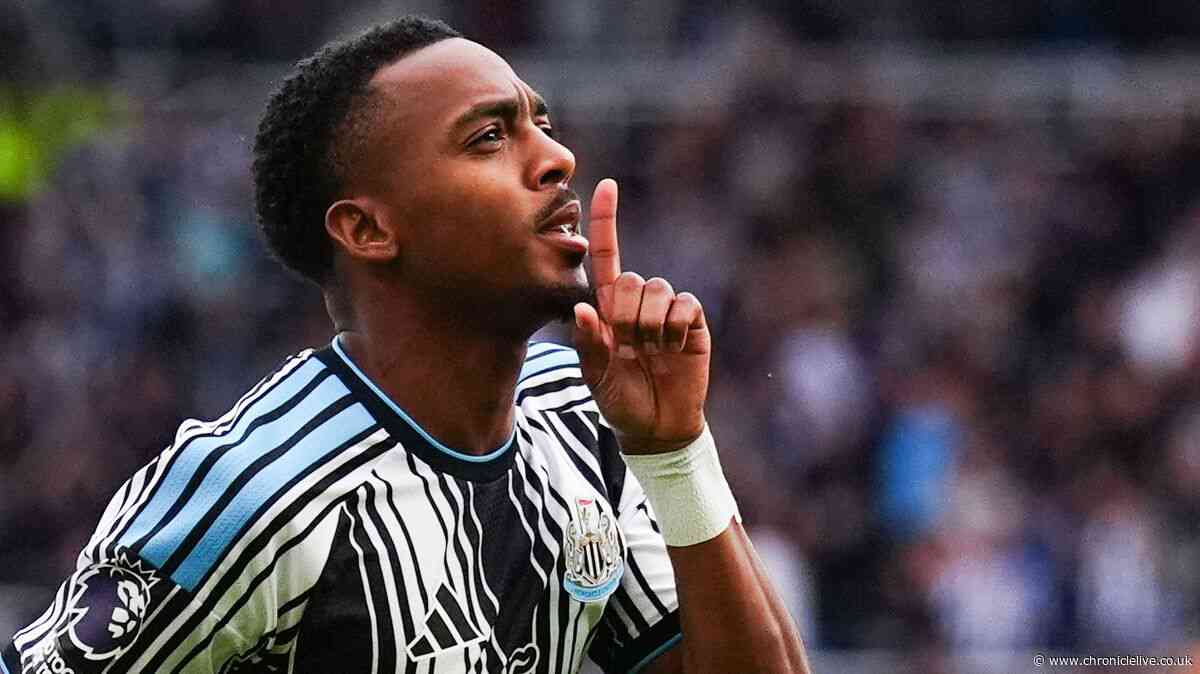 Joe Willock has something Alexander Isak never got as January decision looms