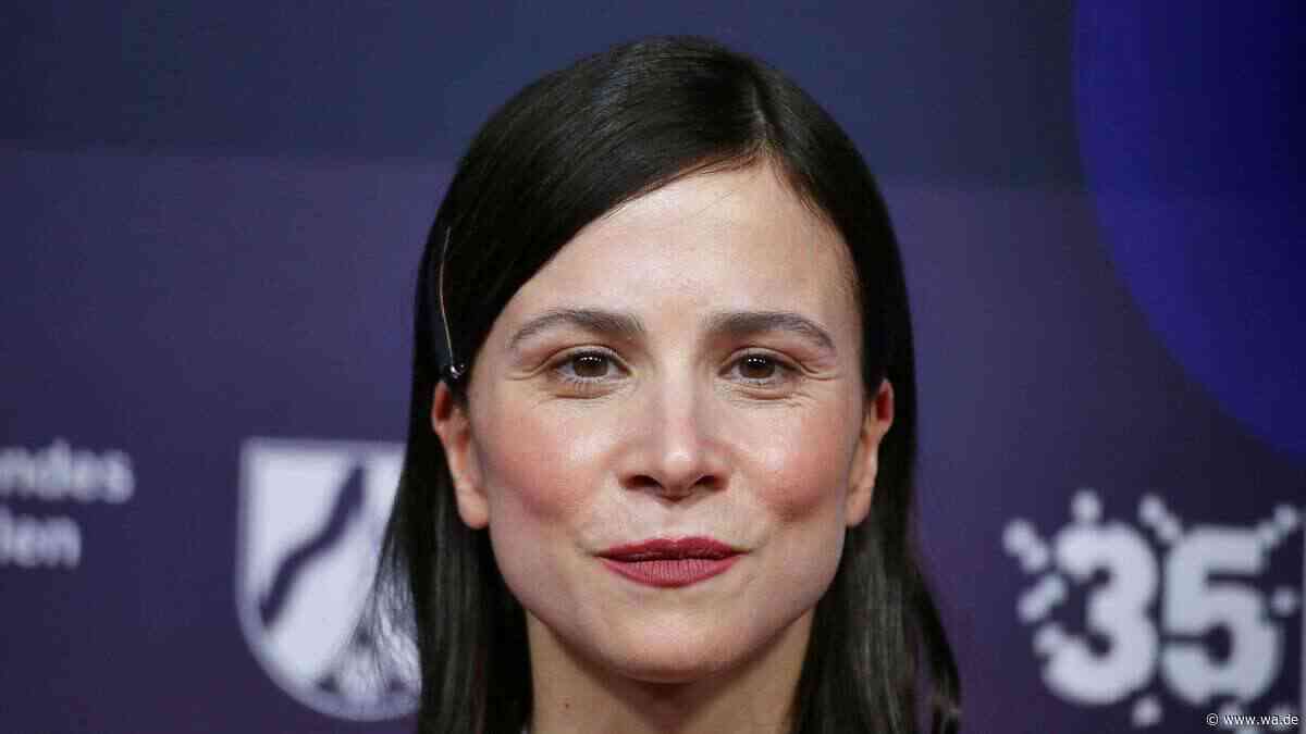 Aylin Tezel kämpfte mit Schlafproblemen – der Grund liegt in ihrer neuen ZDF-Rolle
