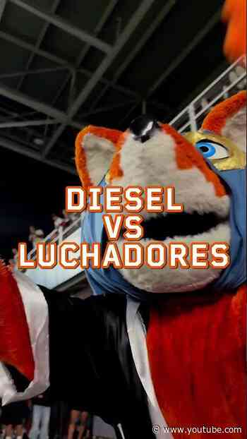 From the top ropes, Diesel reclaims his title from Noche Naranja 💥 #shorts | Houston Dynamo FC