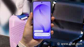 Samsung Suddenly Raises Prices by $100 on Most Galaxy S26 Phones