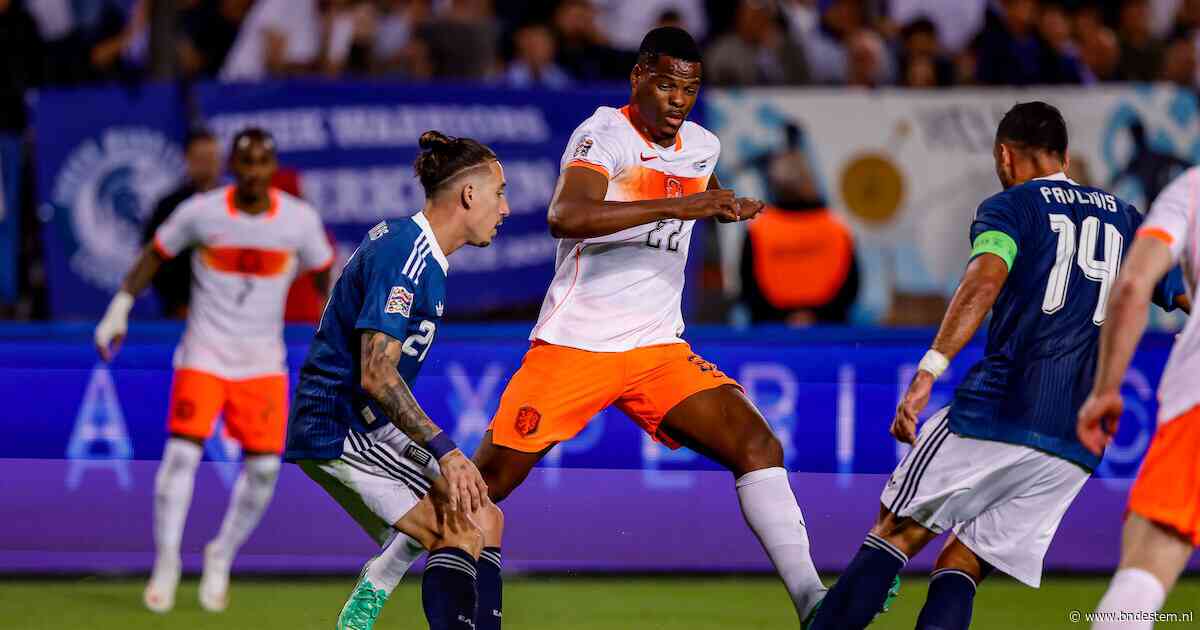 Streep door gelijkmaker Oranje in Thessaloniki: doelpunt van Dumfries afgekeurd