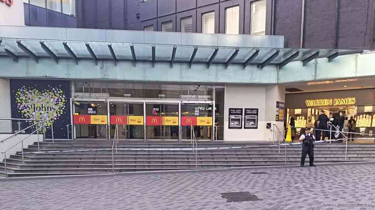 Man stabbed as police cordon off Liverpool shopping centre
