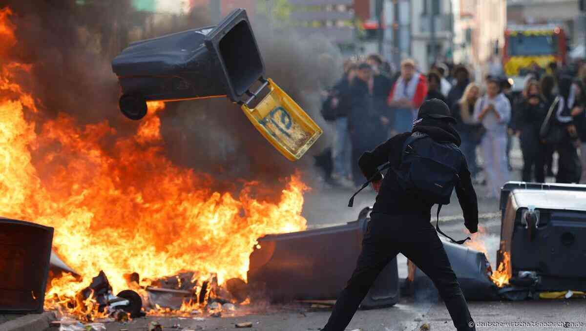 Frankreichs Schüler rebellieren: Knapp 2.000 Festnahmen bei Schulprotesten in Frankreich
