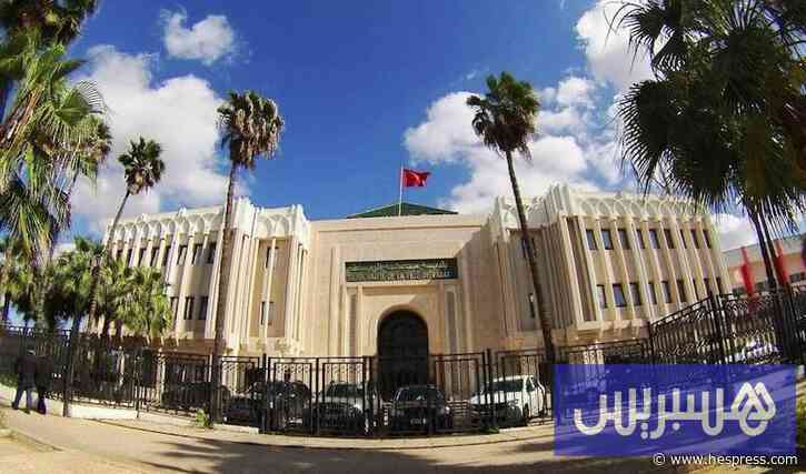 الرباط تفتح باب تسوية محلات القرب