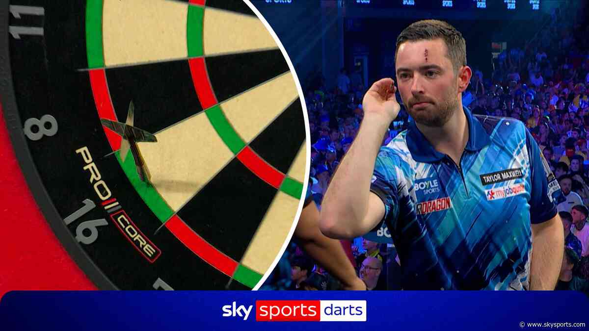 'Can't get any better!' - Stunning 10-dart break from Humphries