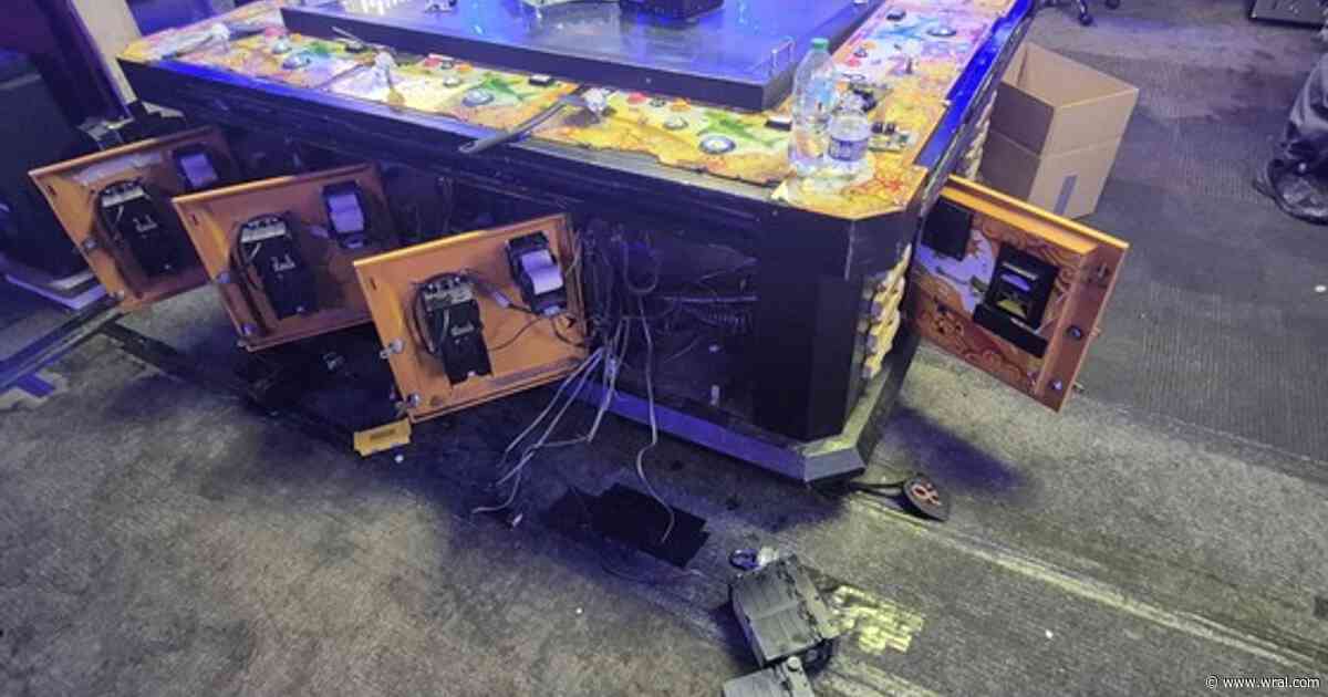 5 charged, $180,000 seized in illegal gambling investigation at Raleigh sweepstakes parlor