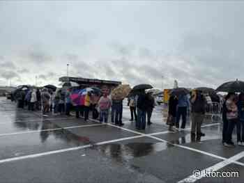 People waited in long lines for President Trump's arrival in Oklahoma