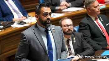 Manitoba Progressive Conservatives criticize Obby Khan for airing caucus infighting