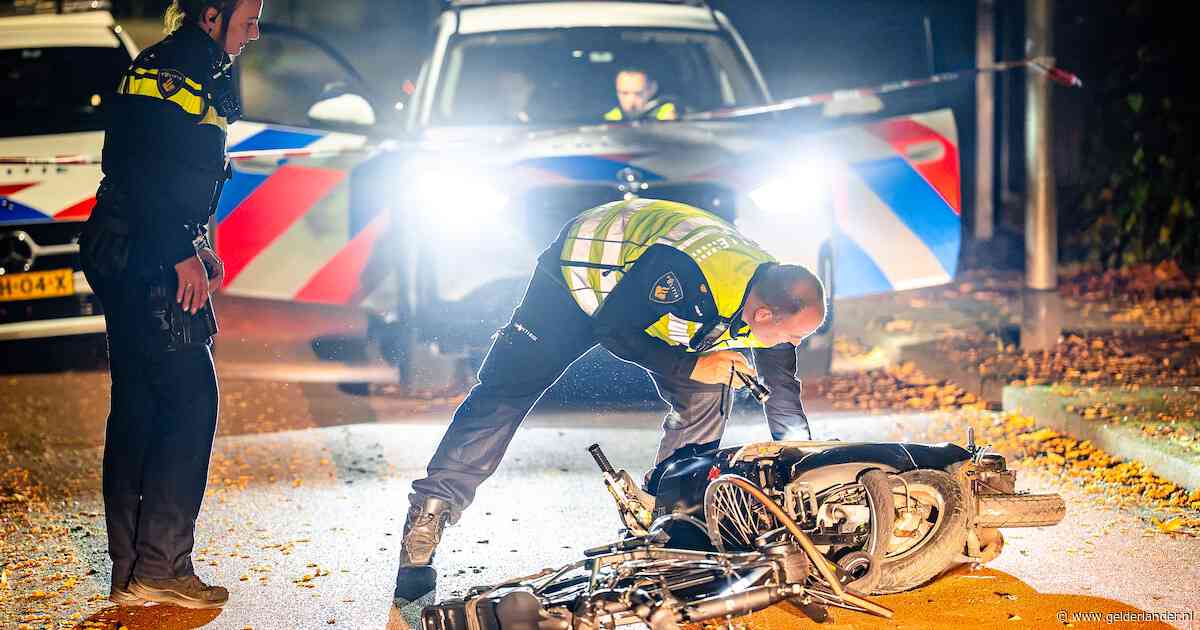 Ernstig ongeluk tussen scooterrijder en fietser in Nijmegen