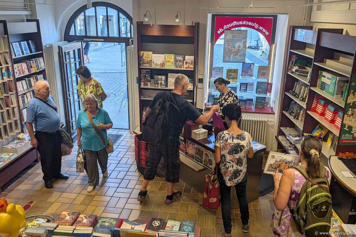Freiberg: Wie die Glück-Auf-Buchhandlung dem Ladensterben trotzen will