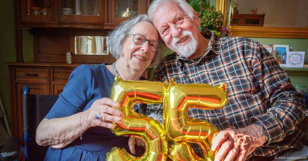 Johanna (79) lag in een hospice, maar viert nu haar 55-jarige huwelijk met Chiel (82): ‘We genieten elke dag’