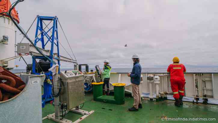Scientists released fluorescent dye nearly 2 km underwater; it revealed deep water rising 100 metres a day