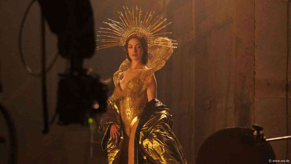 Anne Hathaway glänzt als Comeback-williger Popstar: Das sind die DVD-Highlights der Woche
