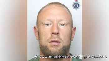 Criminal caught red-handed in the toilet as police burst into his home