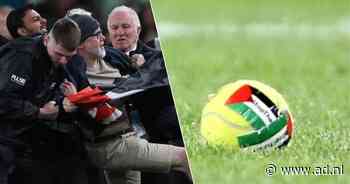 Veldbestorming en tennisballen: duel Ierland stilgelegd na pro-Palestijnse protesten