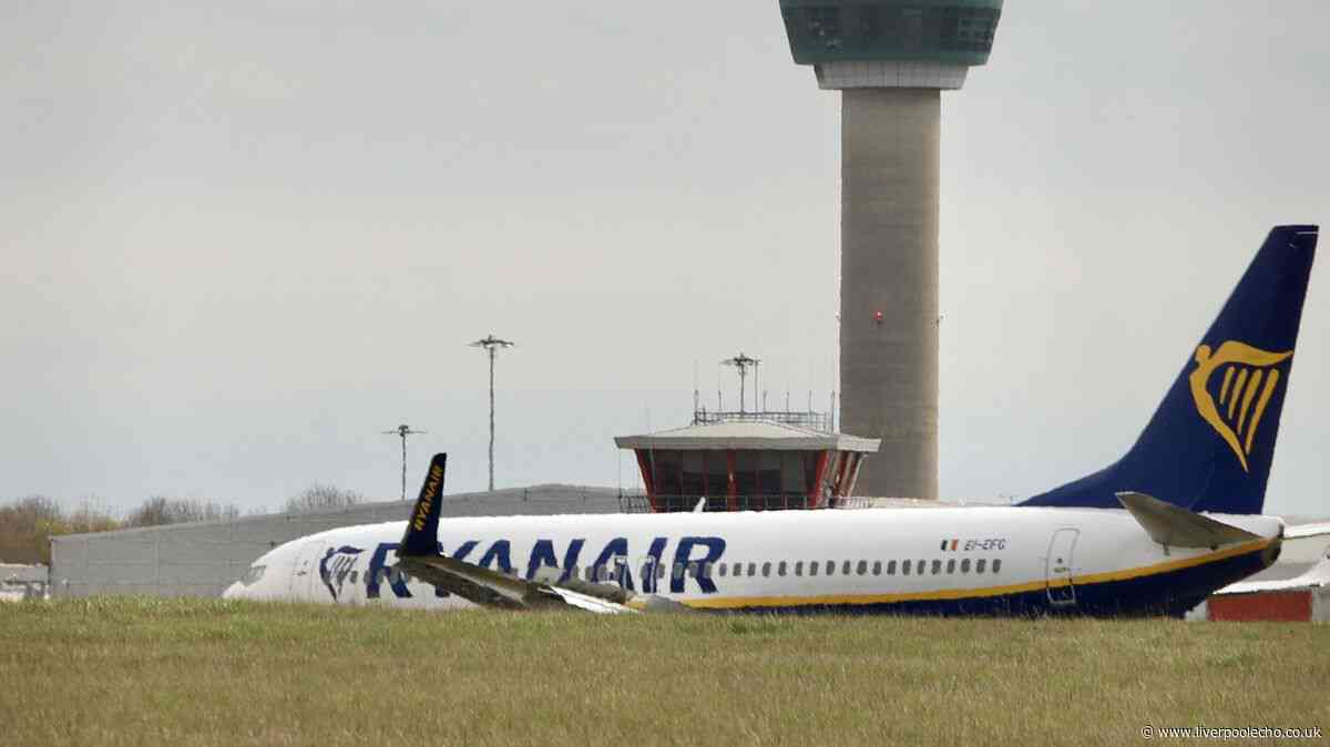 Ryanair confirms 1,000 flights cancelled as 'collapse' is blamed