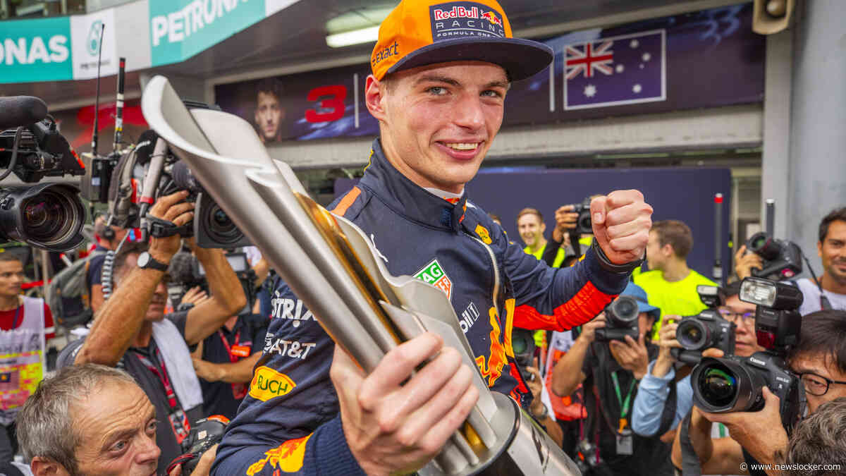 Max Verstappen stond één keer langer droog dan nu: ’Het knaagde, maar die zege in Maleisië smaakte extra zoet’