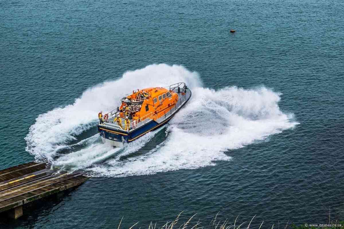 Hastings RNLI Crew Member Dies After 'Medical Incident' as Station Appeals for 'Privacy'