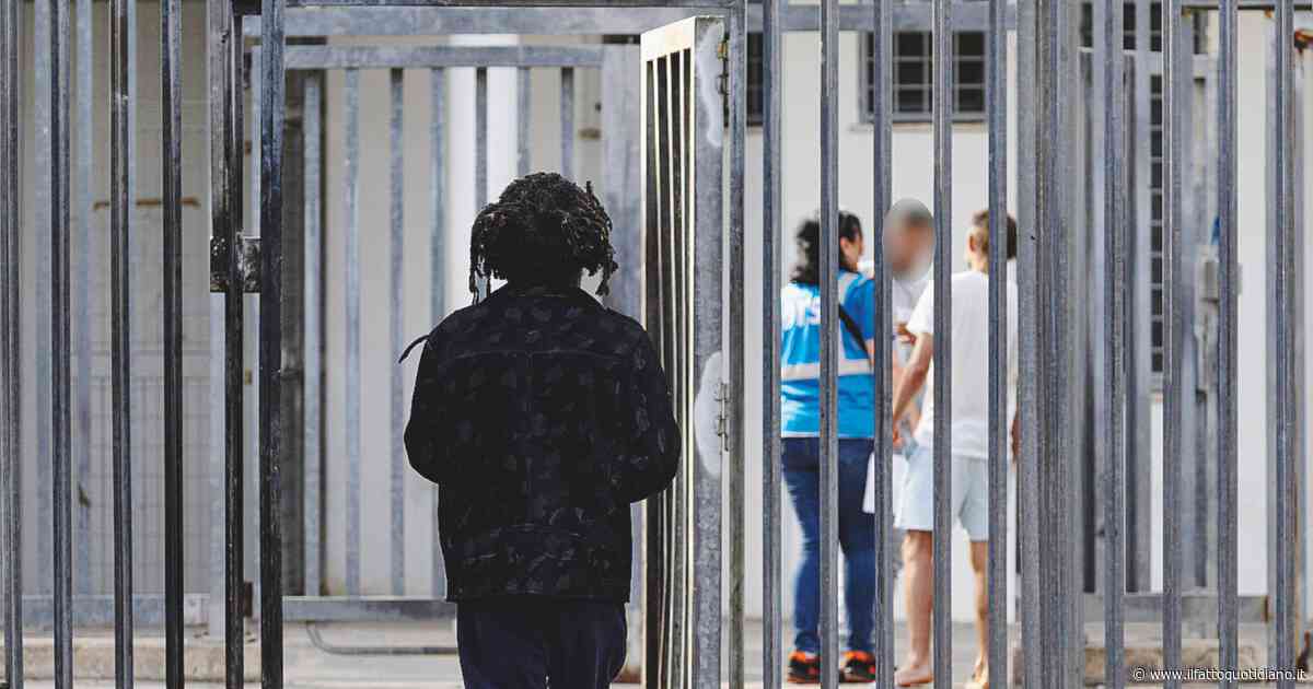 Migranti, Cpr sempre più costosi e sempre meno efficaci: rimpatri dimezzati col governo Meloni. Che ne apre altri sei