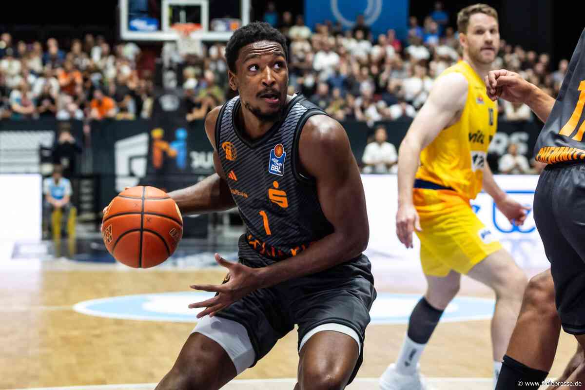 Ostderby mit Druck auf dem Kessel: Wer lenkt das Spiel der Niners Chemnitz in Jena?