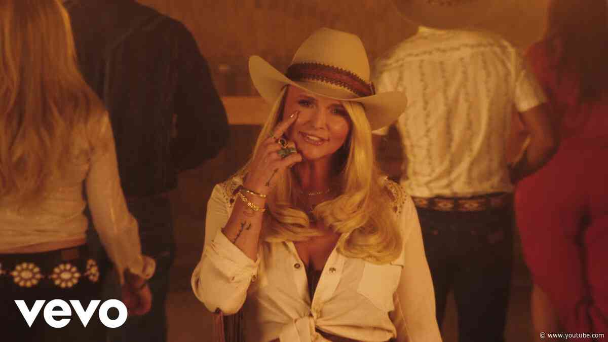 Miranda Lambert - Cowgirl Curtsy (Visualizer)