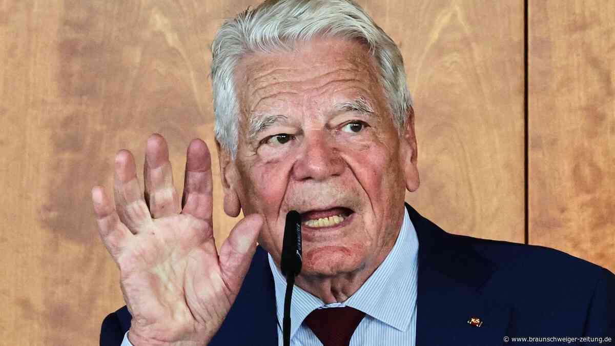 Joachim Gauck über Merz-Rücktritt: „Dann wäre er ja ein politischer Volltrottel“