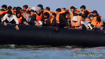 UK-France 'one in, one out' migrant deal scrapped