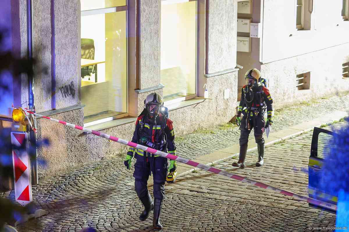 Dubioser Goldhandel in Limbach-Oberfrohna: Polizisten durchsuchen Geschäft und landen im Krankenhaus