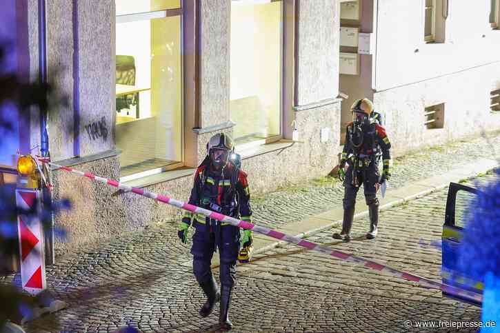 Dubioser Goldhandel in Limbach-Oberfrohna: Polizisten durchsuchen Geschäft und landen im Krankenhaus