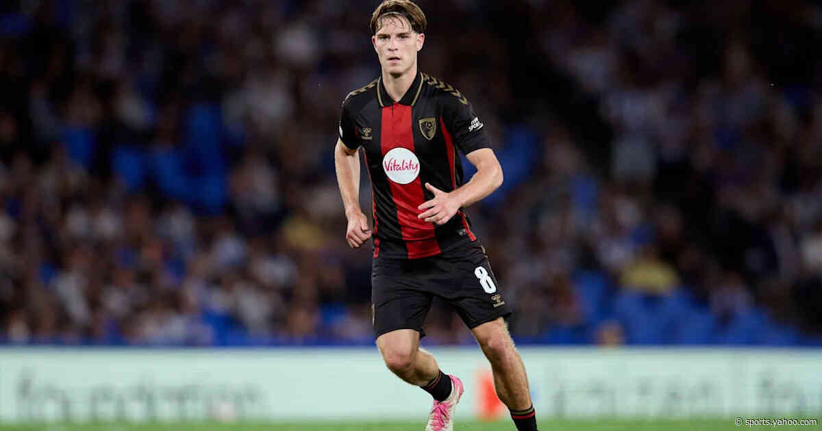 Premier League club steps up renewal talks with Real Madrid midfield target – report