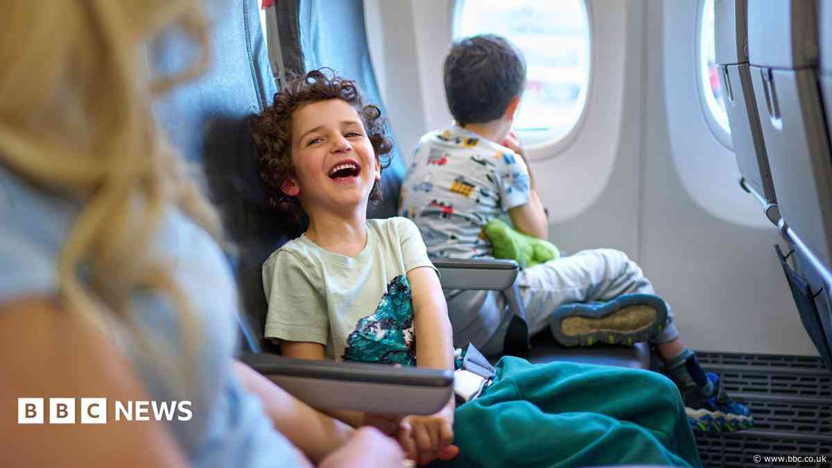 Move to stop charges for parents to sit by children on flights