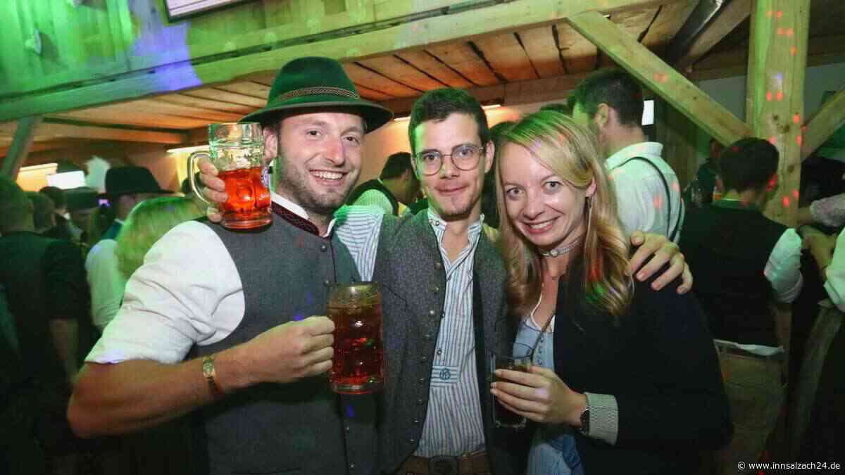 DJ-Sound und jede Menge Drinks: So ausgelassen feierten die Haager zum Start des Herbstfestes