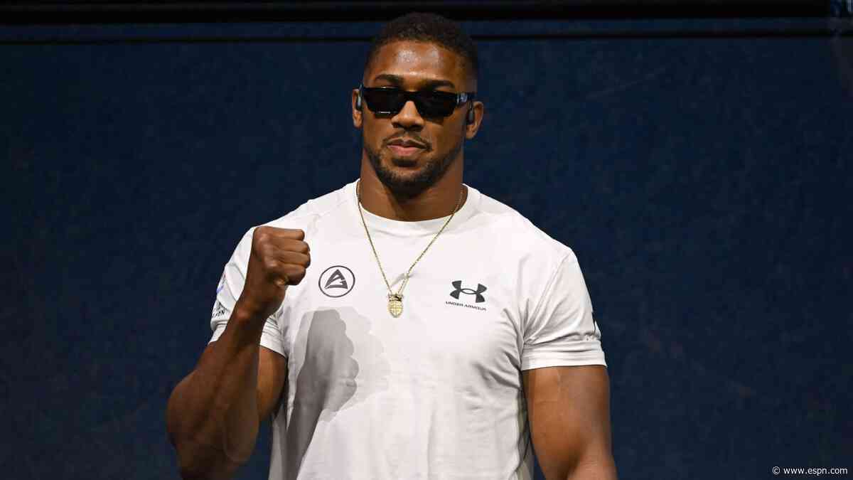 Hearn: AJ more 'vulnerable' but heavier puncher