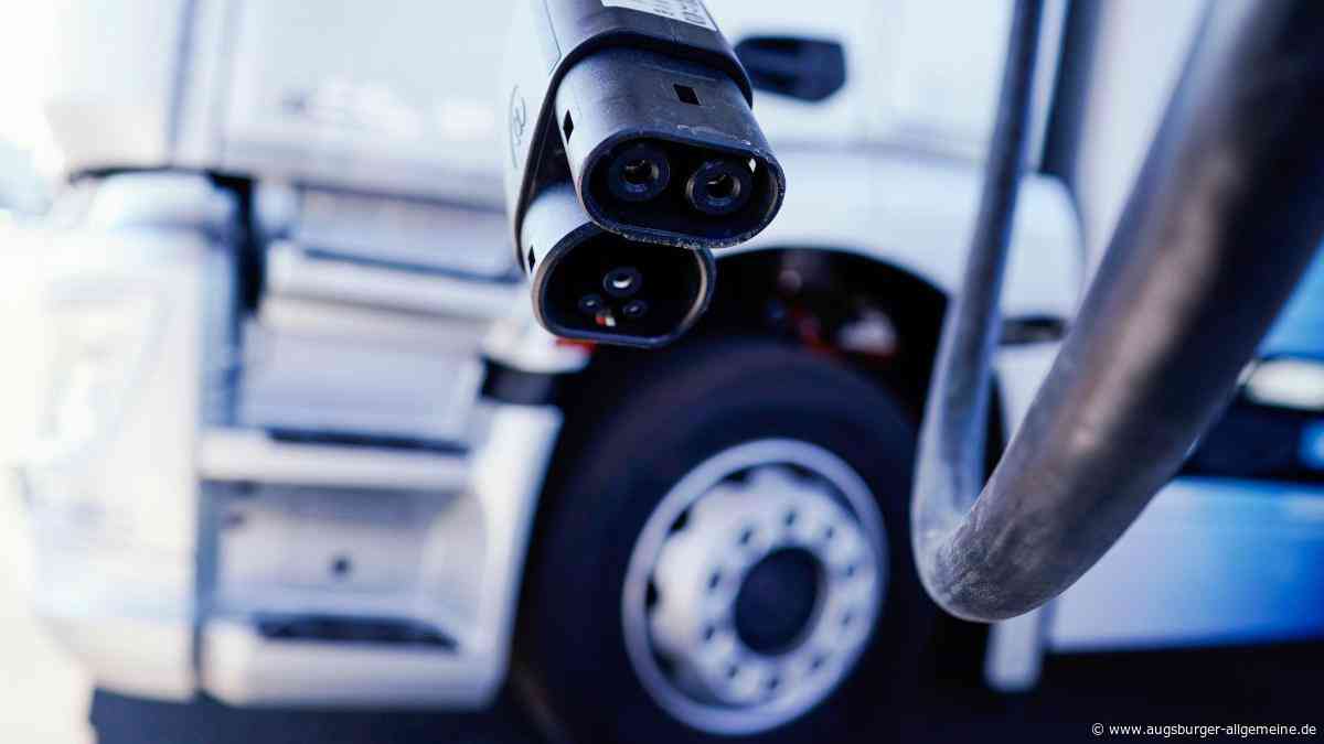 In Bayerns modernstem Logistikzentrum rollen schon bald hunderte Elektro-Lkw