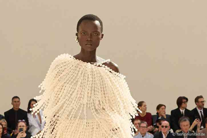 Balenciaga Frühjahr/Sommer 2027: Picciolis Korallen der Freiheit