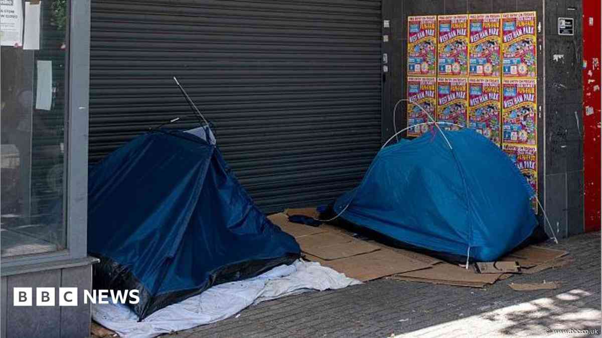 Women rough sleeping set to receive more help
