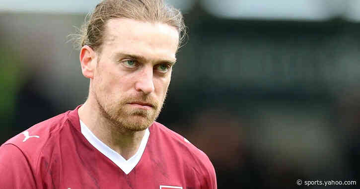 Eaves will be feared in League Two - Ainsworth
