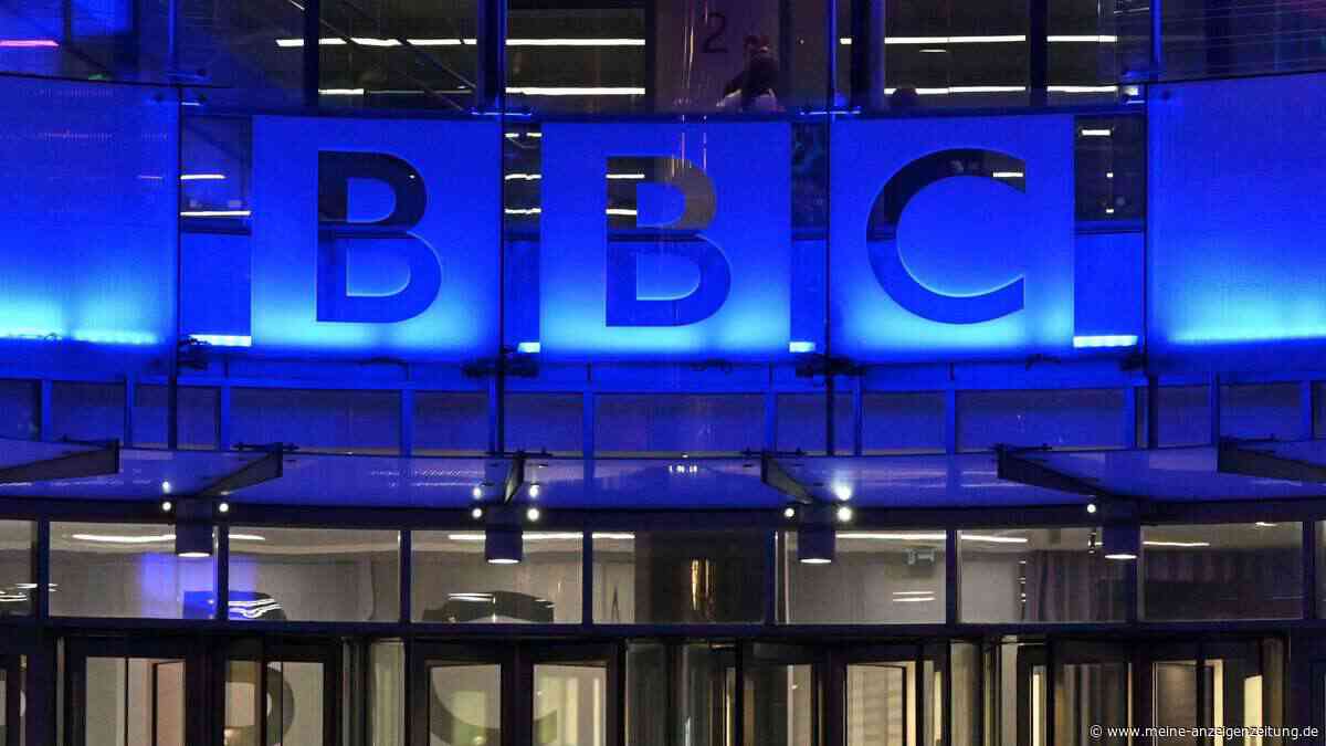 Britisches Parlament will BBC-Gebühr abschaffen – und kennt schon das neue Modell