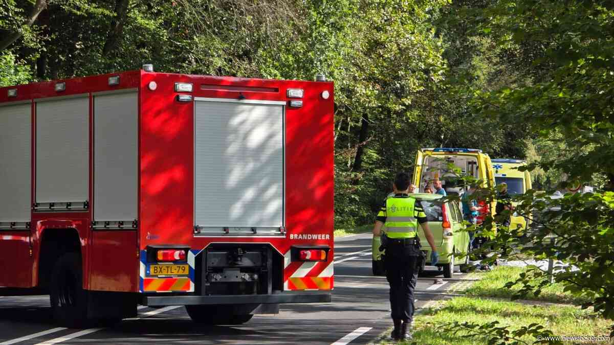 Fietser overlijdt na botsing met auto in Doetinchem
