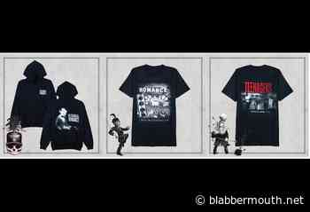 MY CHEMICAL ROMANCE Reunites With HOT TOPIC To Celebrate Release Of 'The Black Parade (20th Anniversary)'