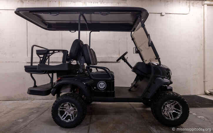 Golf cart raises questions at Hinds DA’s office. Where did the money come from? 