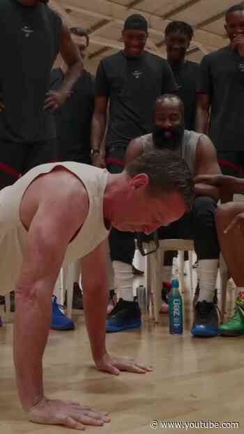 💪 A reminder to do your morning push-ups. @clevelandclinic | #LetEmKnow #Cavs #NBA