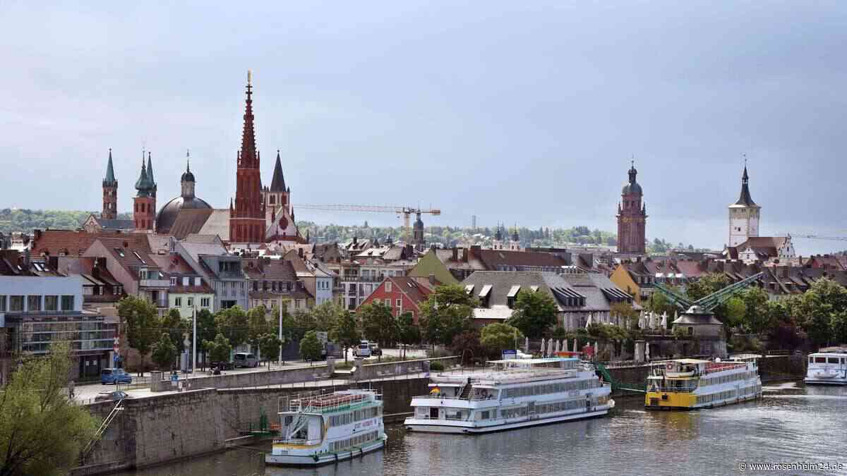 Dramatische Rettung in Bayern: Mädchen (3) stürzt in Fluss – Passant zögert keine Sekunde