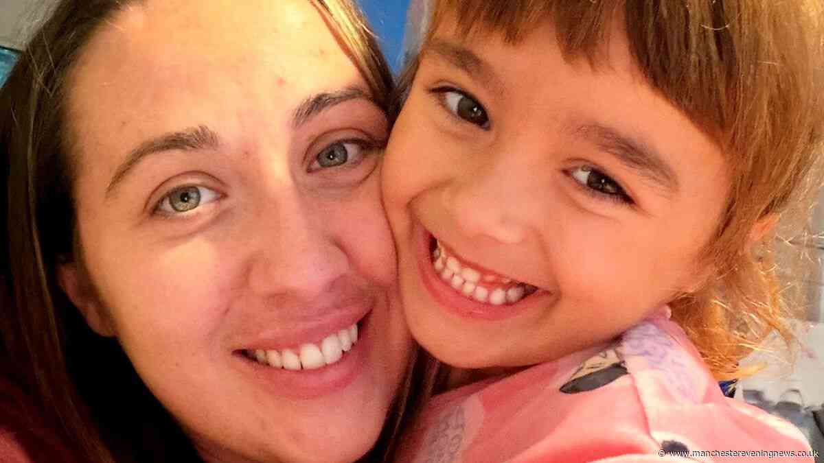 Girl, 5, called 999 after mum suddenly collapsed on kitchen floor